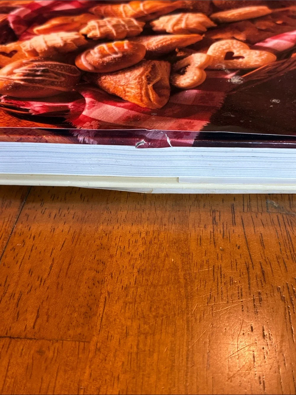 Vintage Better Homes And Gardens Complete Book of Baking cookbook